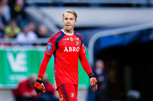 s målvakt Patrik Carlgren
