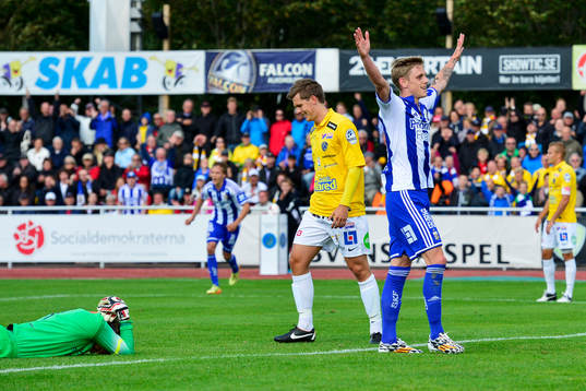 IFK Göteborgs Sören Rieks har gjort 1-0