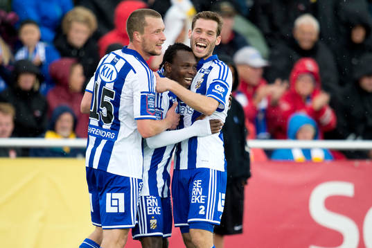 IFK Göteborgs Jakob Johansson och Emil Salomonsson jublar