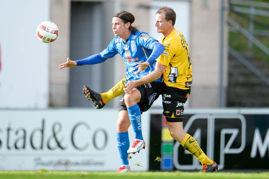 Halmstads Marcus Antonsson och Elfsborgs Daniel Mobaeck
