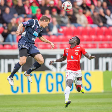 Gefles Jens Portin och Kalmars Papa Alioune Diouf