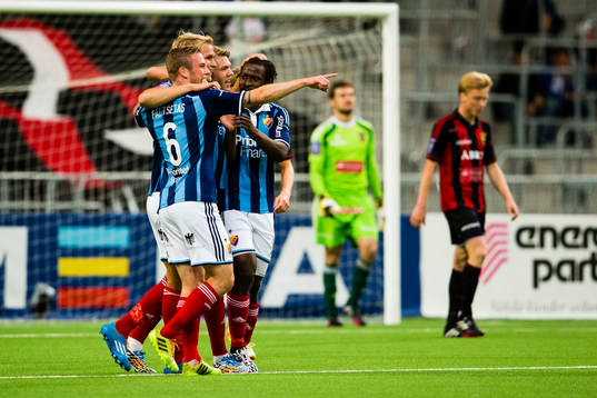 Djurgårdens Sebastian Andersson jublar