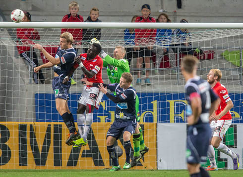 Gefles Johan Oremo, Kalmars Papa Alioune Diouf och Kalmars