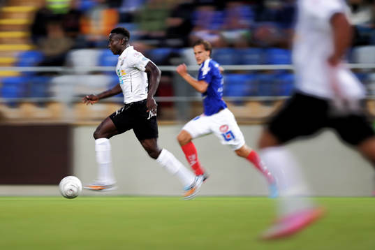 Alhassan Kamara anfaller