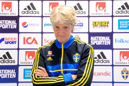 Sveriges förbundskapten Pia Sundhage presenterar truppen