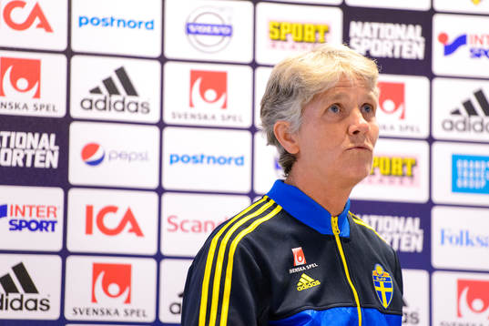 Sveriges förbundskapten Pia Sundhage presenterar truppen