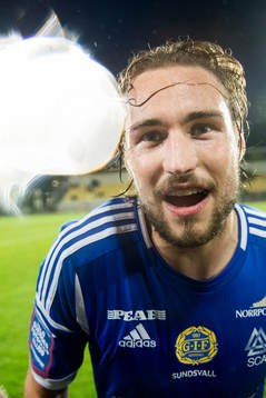 Sundsvalls Kevin Walker jublar