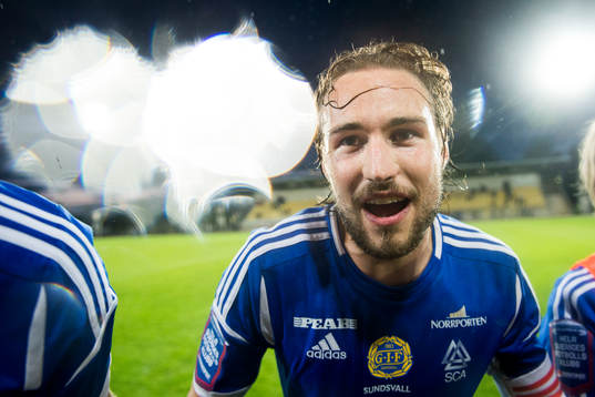 Sundsvalls Kevin Walker jublar