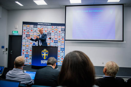 Sveriges förbundskapten för fotbollslandslaget, Erik