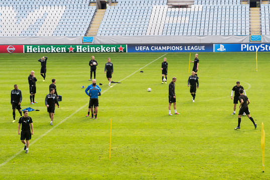 Malmö FF tränar på Swedbank Stadion