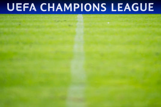 En UEFA Champions League skylt