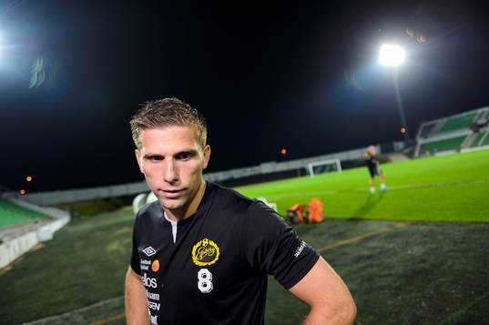 Elfsborgs Anders Svensson blir intervjuad