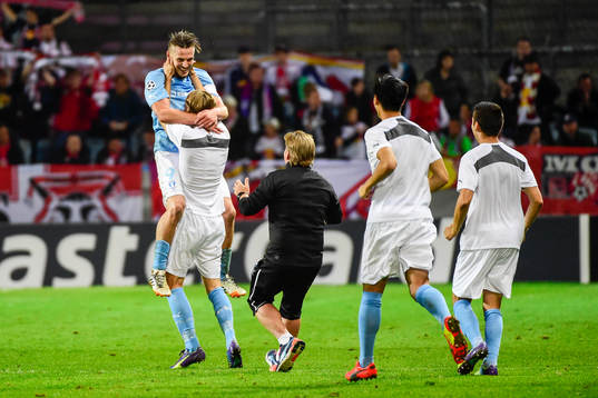 Malmö FFs Markus Rosenberg och Emil Forsberg  jublar