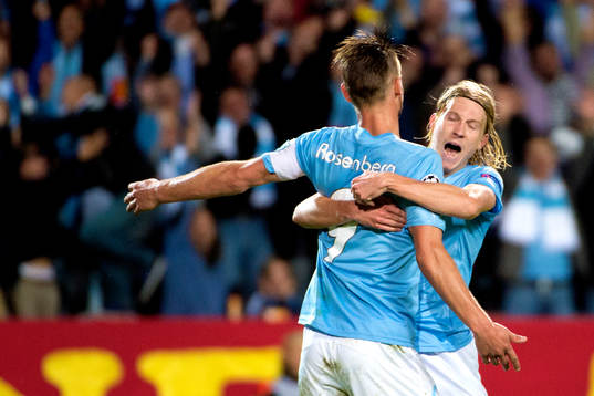 Malmö FFs Markus Rosenberg jublar med Simon Kroon