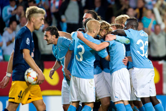 Malmö FFs spelare jublar
