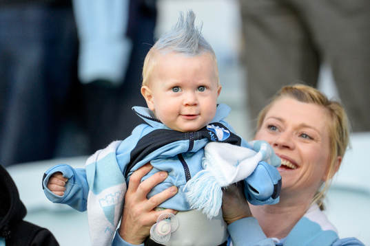 En ung Malmö FFs supporter