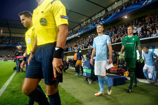 Malmö FFs Markus Rosenberg och målvakt Robin Olsen går