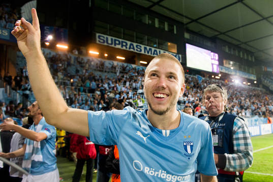 Malmö FFs Anton Tinnerholm jublar