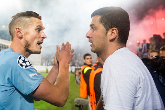Malmö FFs Markus Rosenberg i samtal med Malmö FFs