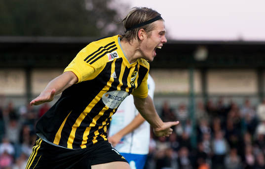 IFK Hässleholms Filip Ranmo har gjort 1-0 i matchen i