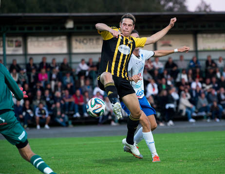 IFK Hässleholms Filip Ranmo gör 1-0 i matchen i division