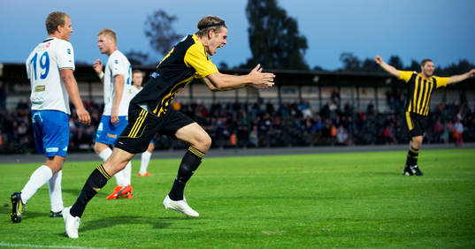 IFK Hässleholms Filip Ranmo har gjort 2-0 i matchen i