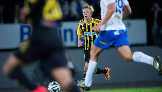 IFK Hässleholms Philip Bengtsson i matchen i division 3