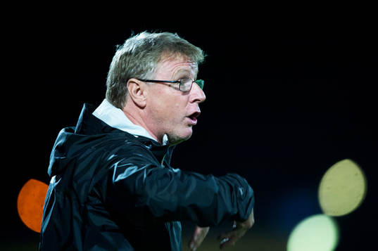 IFK Osbys tränare Ulf Larsson i matchen i division 3