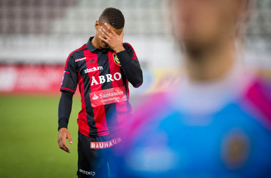 Brommapojkarnas Seth Hellberg deppar