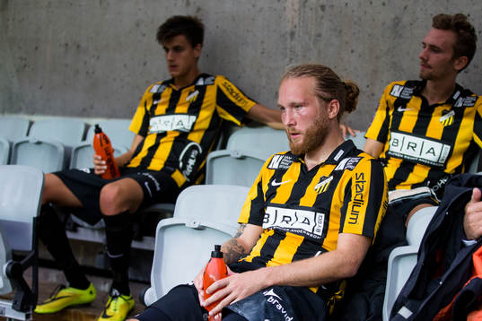 Deppigt i Häcken, Emil Wahlström och Alexander Jeremejeff