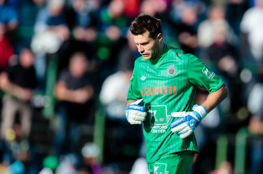 Gefles målvakt Emil Hedvall