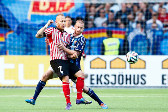 Malmö FFs Magnus Eriksson och Djurgårdens Fredrik Stenman