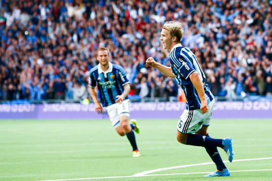 Djurgårdens Sebastian Andersson jublar