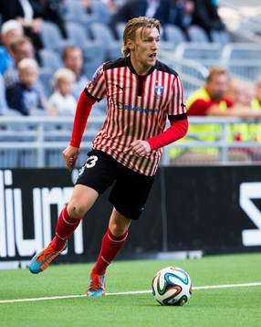 Malmö FFs Emil Forsberg med bollen
