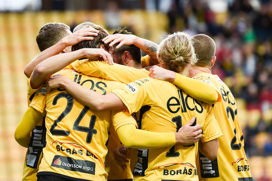 Elfsborgs spelare jublar