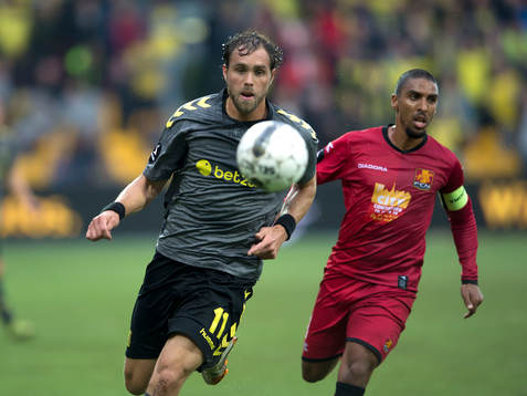 [DK=20140831: Johan Elmander, BIF Patrick Mtiliga, FCN]