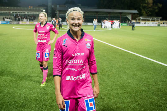 Linköpings Pernille Harder är glad
