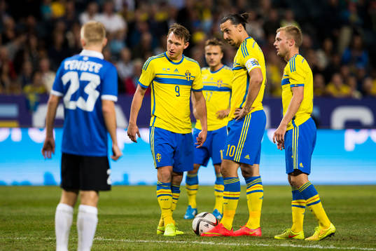 Sveriges Kim Källström, Zlatan Ibrahimovic och Sebastian