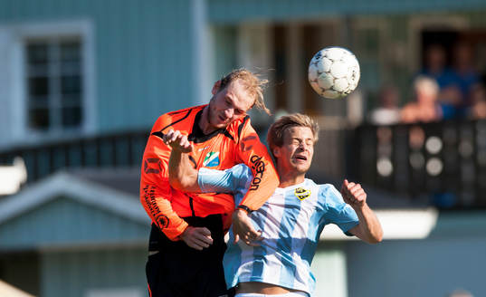 IFK Hässleholms Jesper Eliasson i matchen i division 3