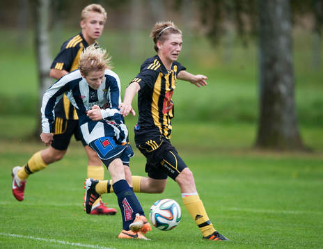 IFK Hässleholms Edvin Nilsson i matchen för 15-åringar
