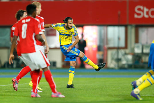 Sveriges Erkan Zengin gör 1-1
