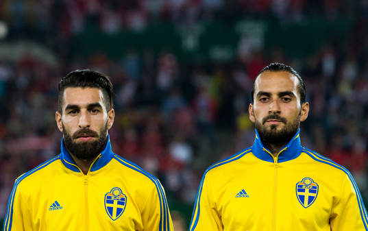 Sveriges Jimmy Durmaz och Erkan Zengin