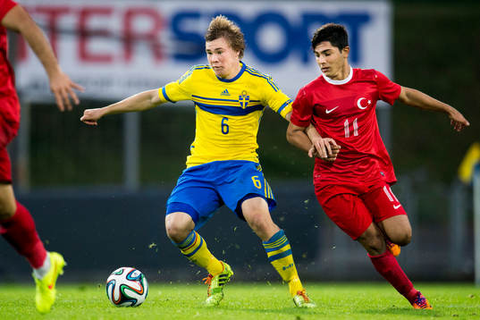 Sveriges Simon Tibbling