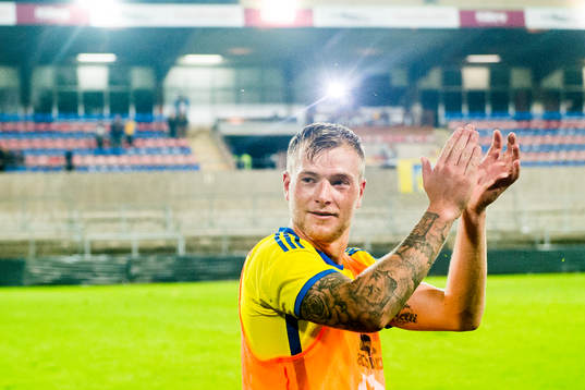 Sveriges John Guidetti jublar