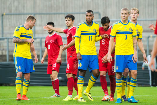 Sveriges Isaac Kiese Thelin, Sebastian Holmén och Filip