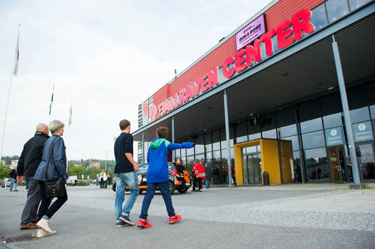 Fjällräven Center innan Hockeymatchen i SHL mellan Modo