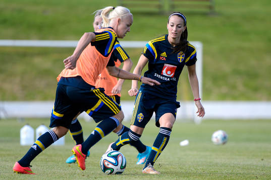 Kosovare Asllani