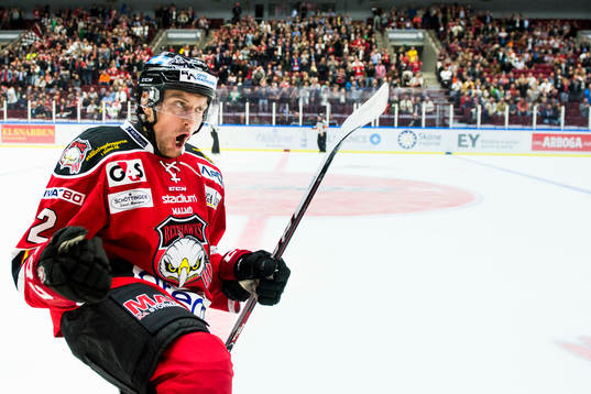 Bläddra bland fler bilder av Ishockey, Hockeyallsvenskan, Malmö Redhawks - Björklöven
