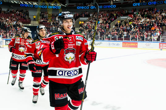 Malmö Redhawks Björn Svensson jublar