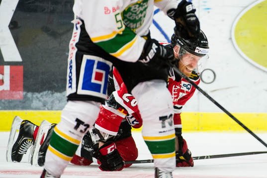 Malmö Redhawks Jens Olsson skadad